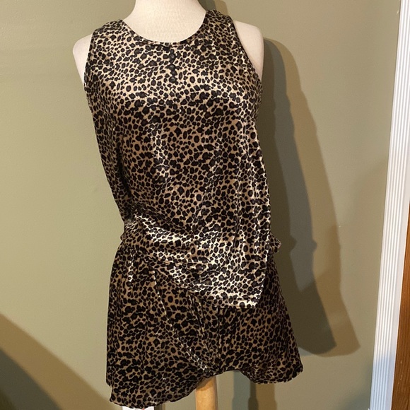 Leopard print pjs - Picture 1 of 5